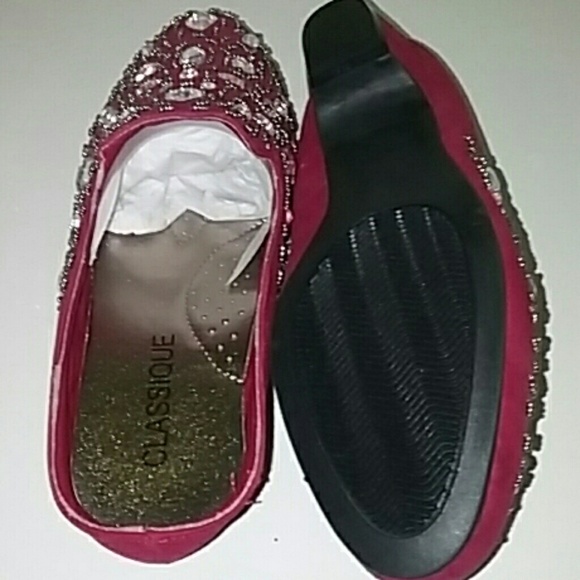 CLASSIQUE WOMEN'S SLIP-ON SANDALS | 6.5W - Picture 5 of 6